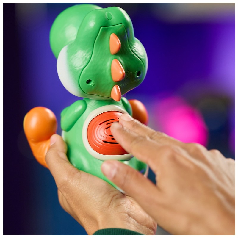 Hatchin' Yoshi Figure – Interactive Super Mario Galaxy Toy for Kids Ages 4+6