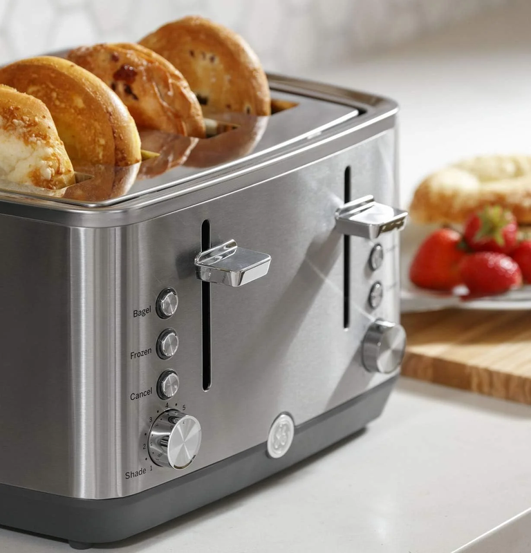 Electric 4-Slice Toaster, Stainless Steel with Removable Tray5