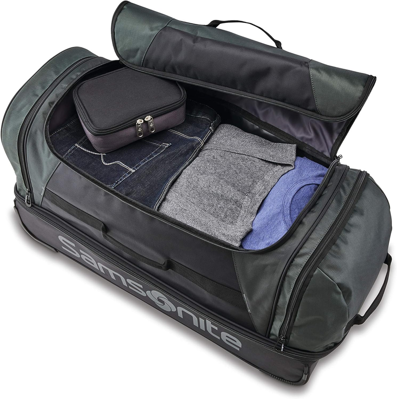 Andante 2 28" Wheeled Duffel Bag Rolling Luggage All Black Travel2