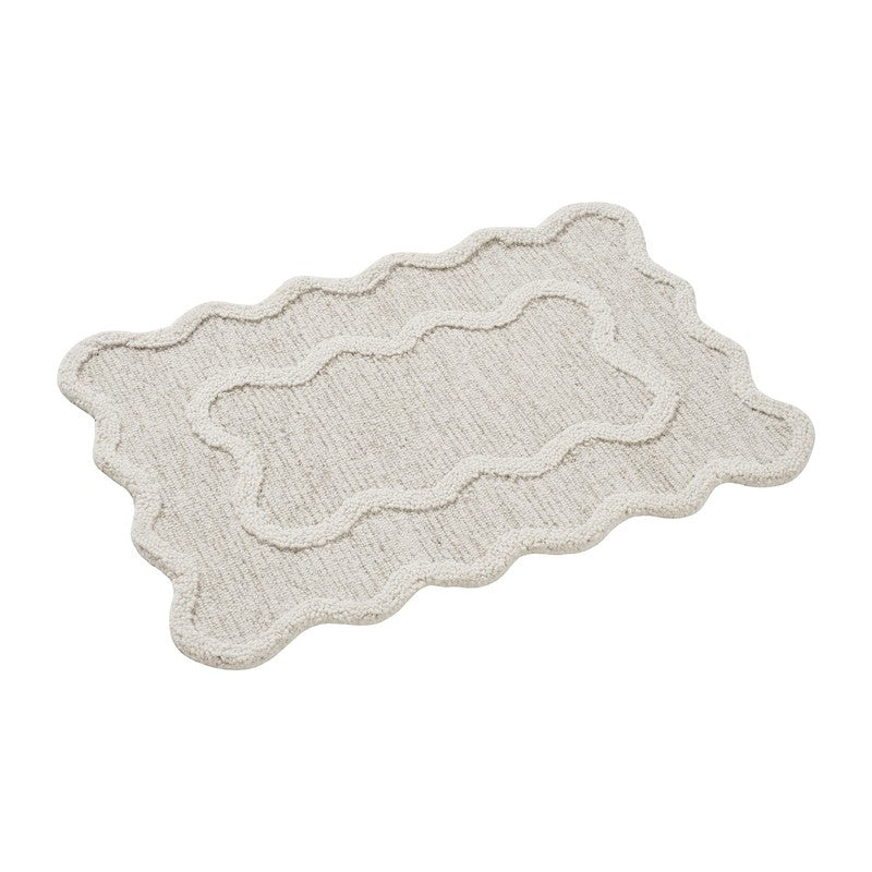 Ivory Scallop Wool Indoor Area Rug, 24" X 36"1