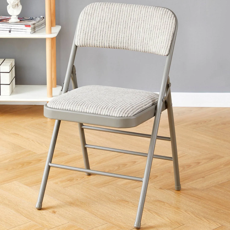 2 Pack Folding Chairs with Padded Cushion and Back Metal Foldable Chairs with Cu10