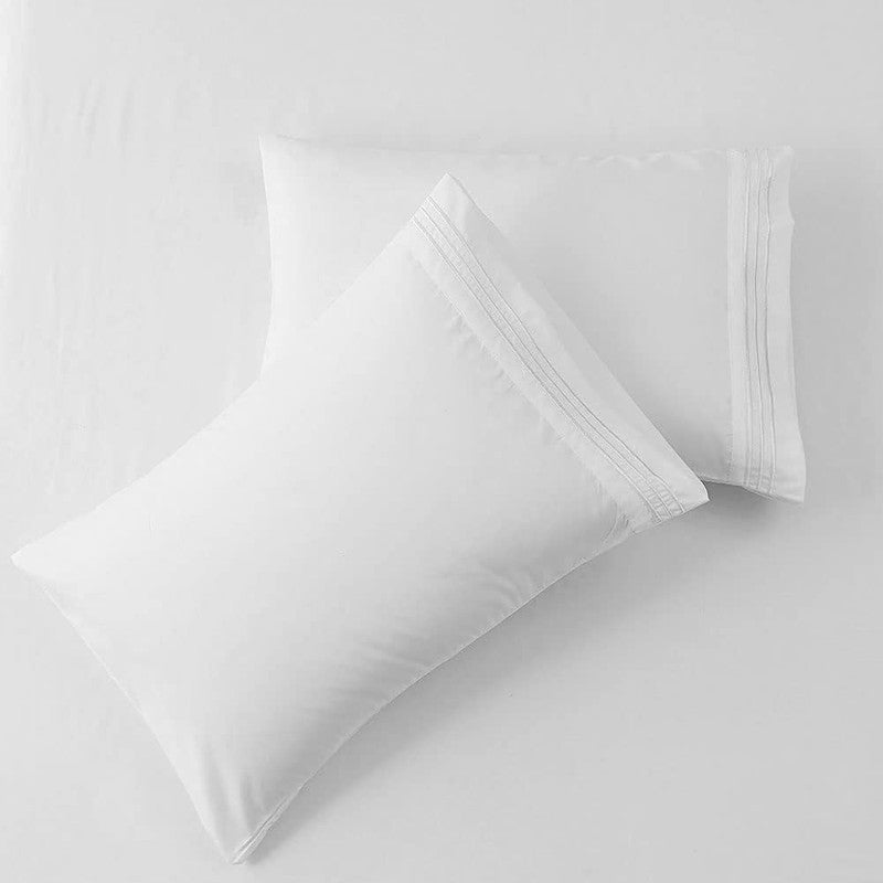 Luxury 1800 Thread Count Microfiber Bed Sheet Set   Queen White, 4 Pieces3