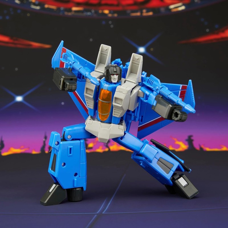 Studio Series Thundercracker Voyager Class – 6.5" Converting Action Figure 3