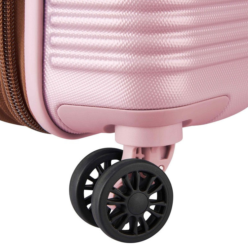 Freestyle 24" Medium Checked Expandable Spinner Luggage, Peony7