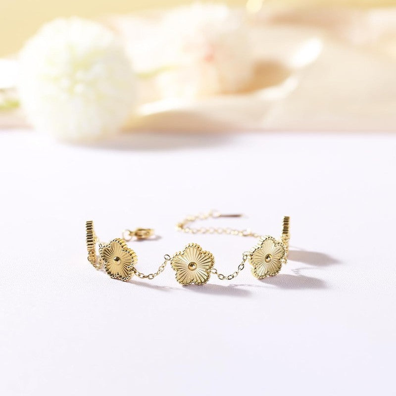 3Pcs 18K Gold Four Leaf Clover Bracelet Set Lucky Gift for Women2