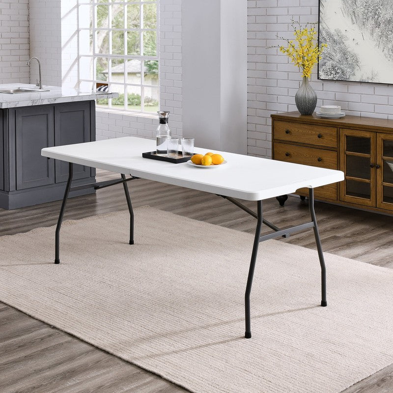 White 6 Foot Fold in Half Plastic Table Indoor Outdoor Scratch Resistant Carry H1
