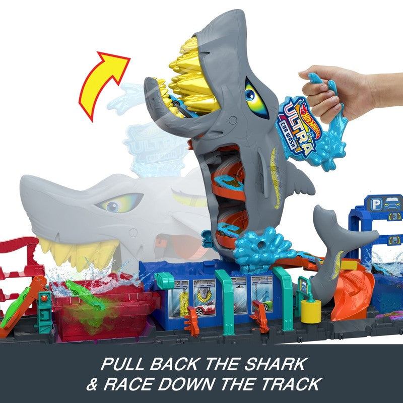 City Ultra Shark Car Wash with Color Reveal Toy Car in 1:64 Scale, Ages 3-8, 8.33