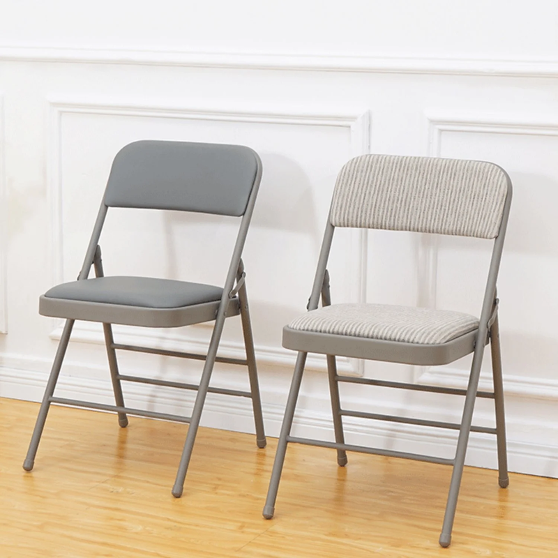 2 Pack Folding Chairs with Padded Cushion and Back Metal Foldable Chairs with Cu8