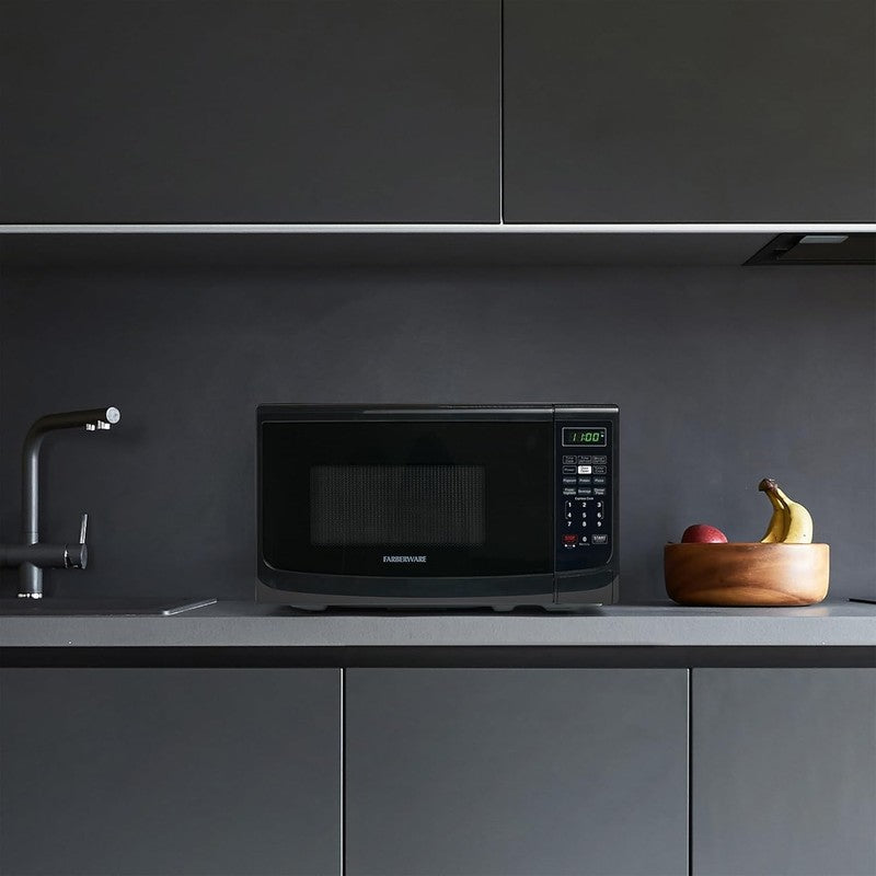 0.7 Cu Ft Countertop Microwave 700W Auto Cook Defrost Black6