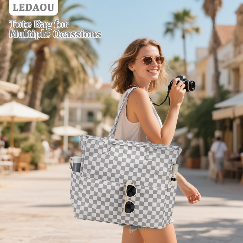 Waterproof Beach Bag Large Women Sandproof Tote Zipper Wet Pocket Travel3