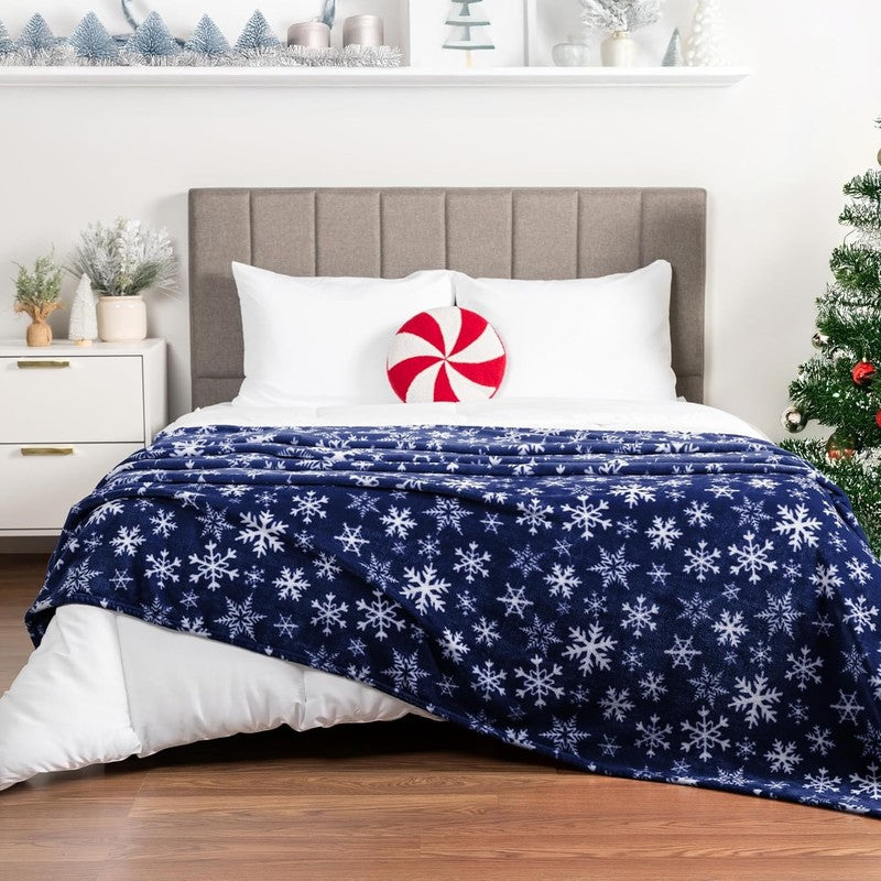 Christmas Throw Blanket Navy White Snowflake Fleece Soft Warm Plush 50"x60"8