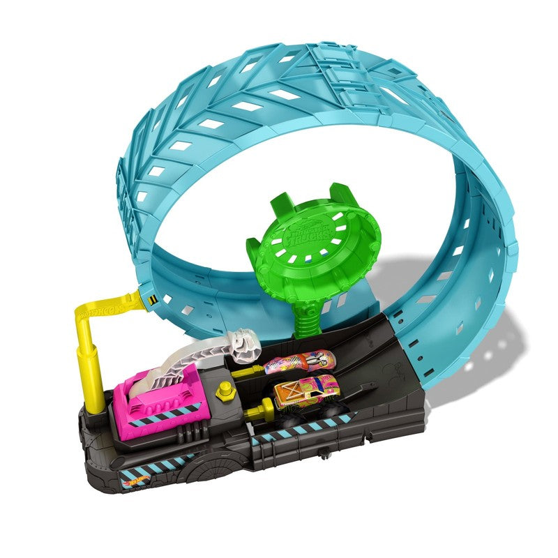 Monster Trucks Glow-In-The Dark Epic Loop Challenge Playset3
