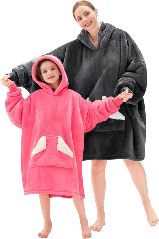 Wearable Blanket Hoodie, Oversized Sherpa Fleece Sweatshirt Blanket with Giant H5