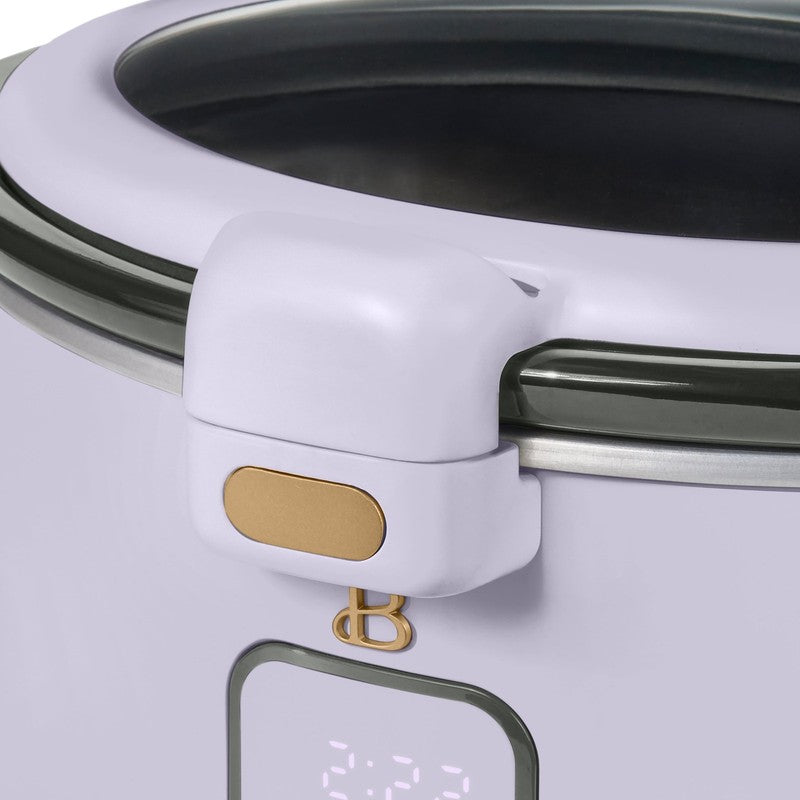 4 Qt Digital Slow Cooker with Hinged Locking Lid, Lavender by Drew Barrymore8