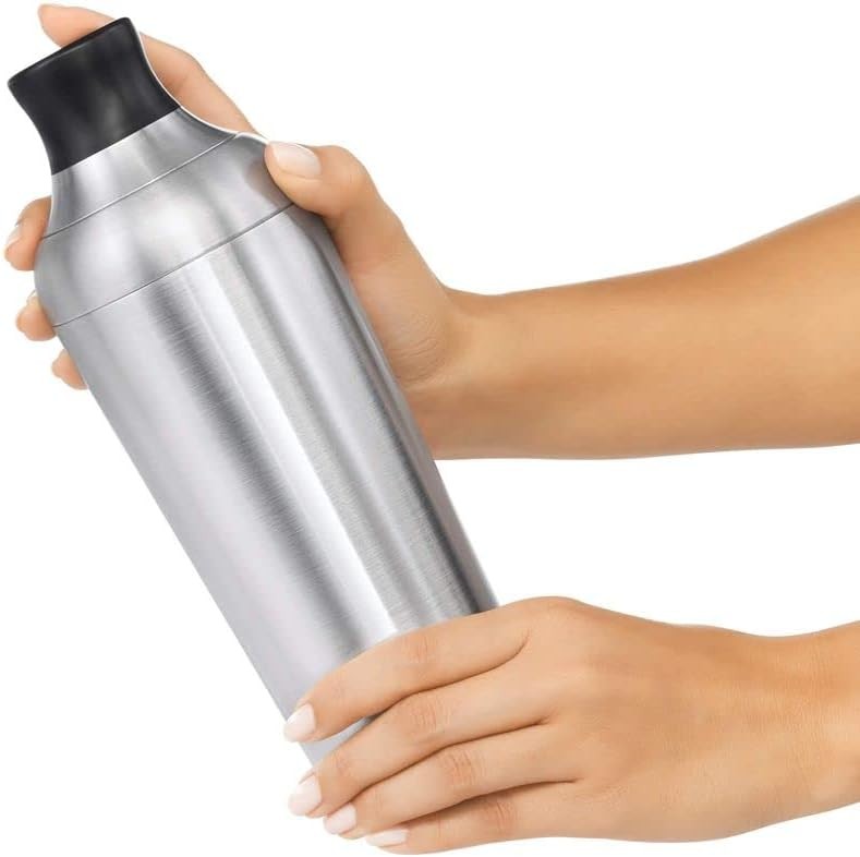 Stainless Steel Cocktail Shaker – Single Wall Bar Shaker for Mixing Drinks2