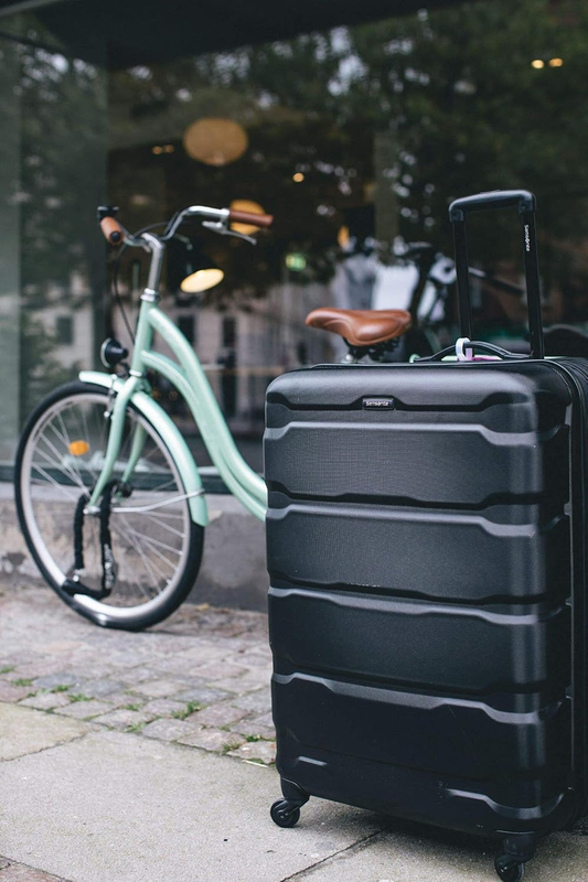 28" Hardside Expandable Luggage Spinner Wheels Checked Suitcase Black1