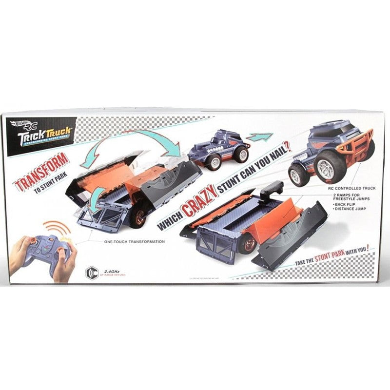 R/C Trick Truck Transforming Stunt Park Vehicle11