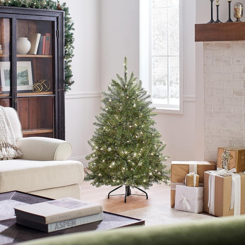 Pre-Lit Dunhill Fir Mini Christmas Tree 4Ft 200 Clear Lights Green3