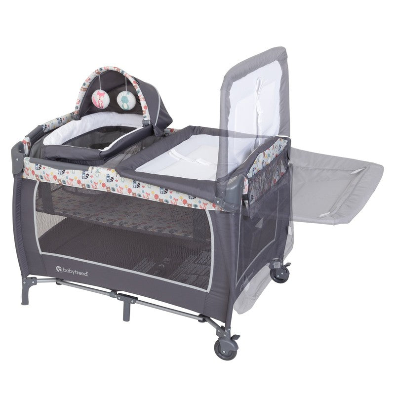 Lil Snooze Deluxe II Nursery Center Playard, Forest Party Grey3