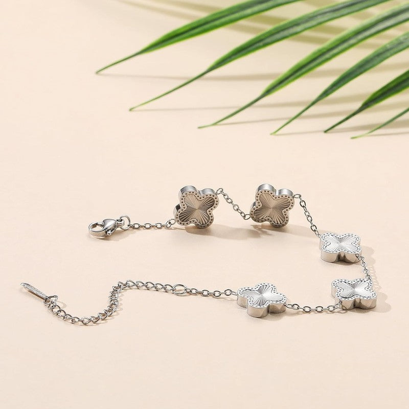 18K Gold Plated Clover Bracelet Lucky Dainty Jewelry Gift for Women2