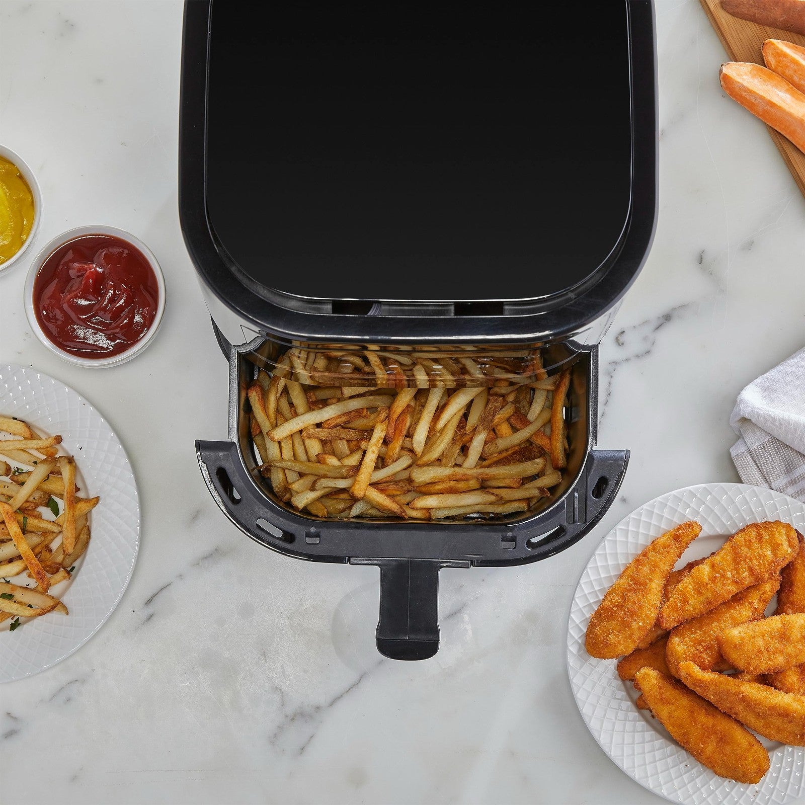 Compact 5 Quart Air Fryer with Digital Controls, LCD Display, 10 Presets, Nonsti4