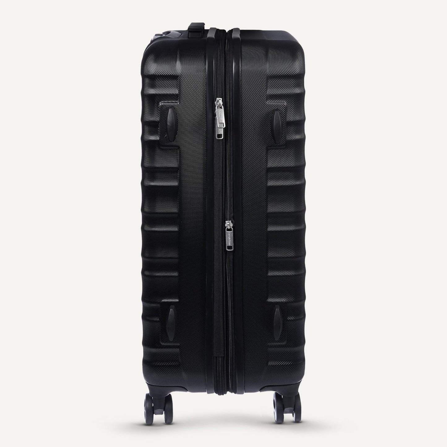 21" Hardside Carry On Luggage, Expandable, Spinner Wheels, Scratch Resistant, Bl4