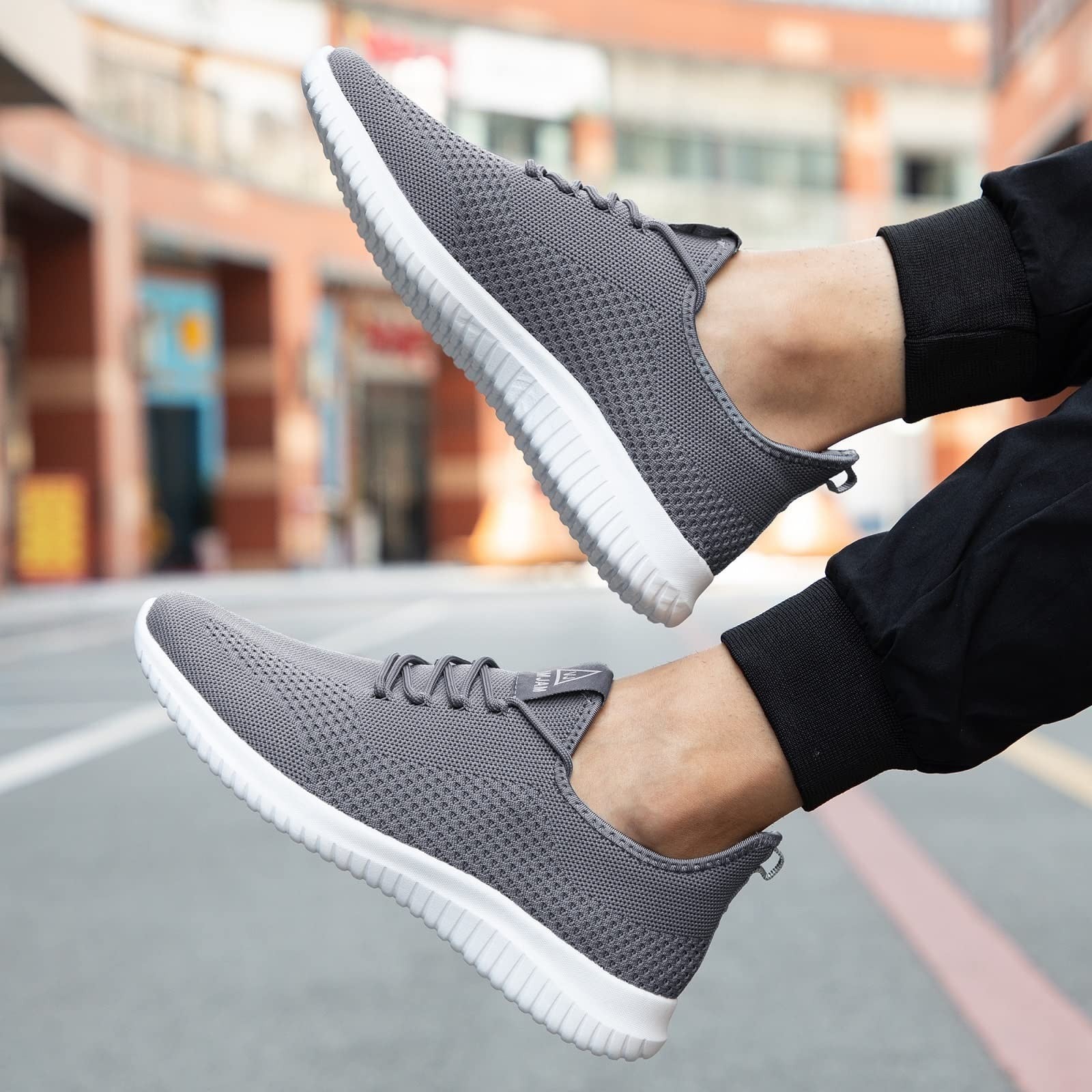 Lightweight Breathable Men's Running Shoes - Non-Slip Athletic Sneakers for Walk2