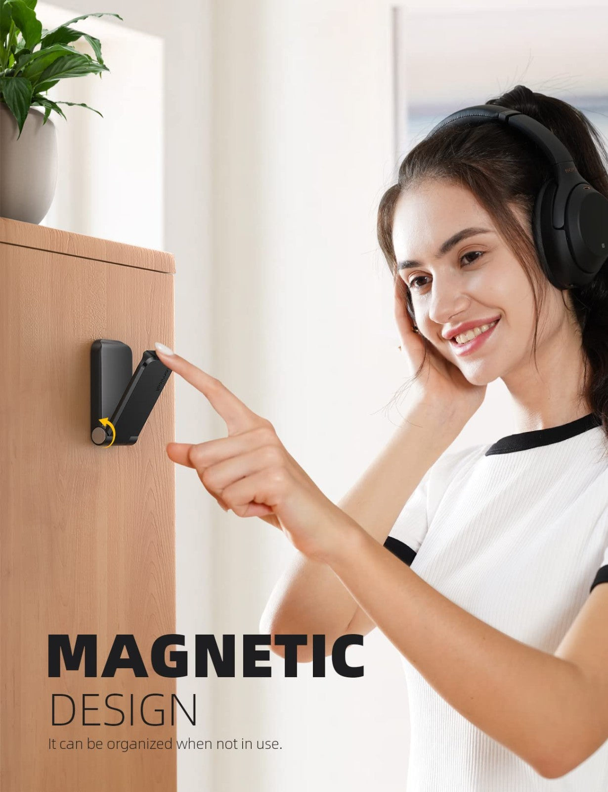 Adhesive Headphone Stand & Hook Mount Clip   Under Desk Earphone Holder for All3