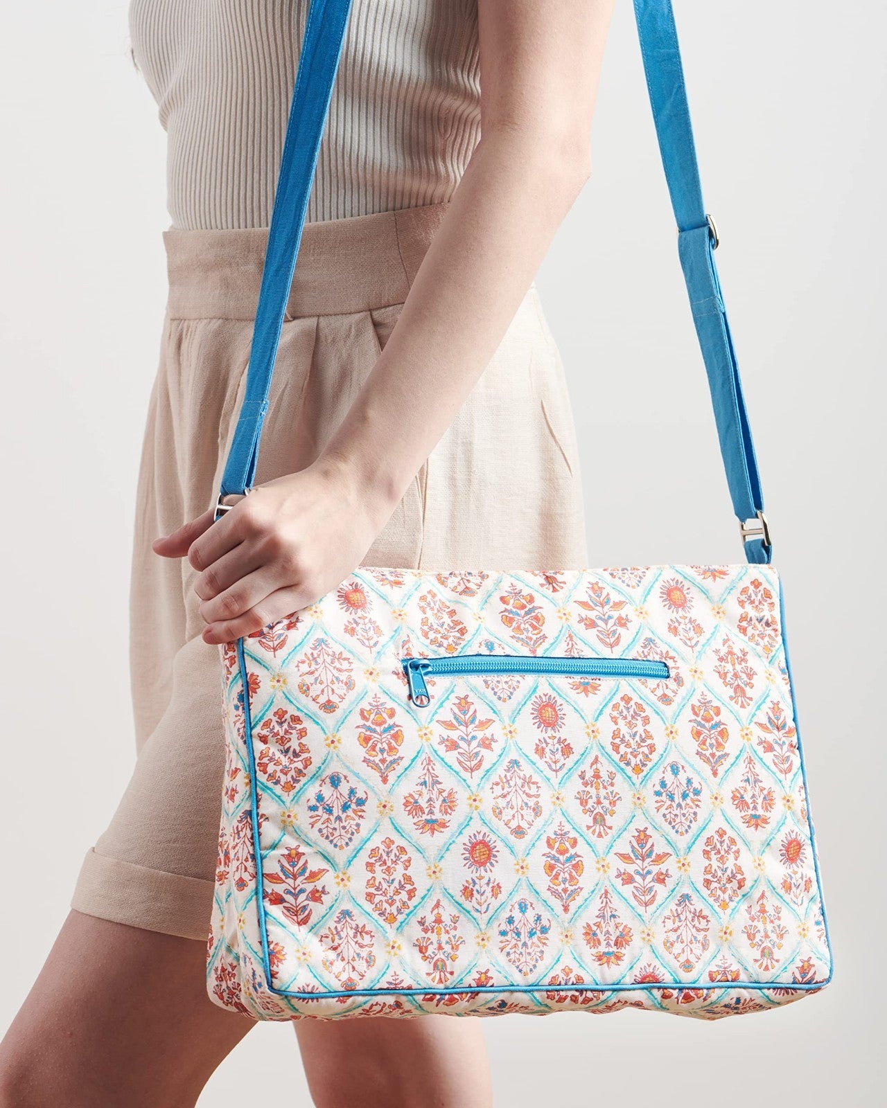 Stylish Women's Cotton Shoulder Hand Bag   Versatile Tote for Everyday Use6