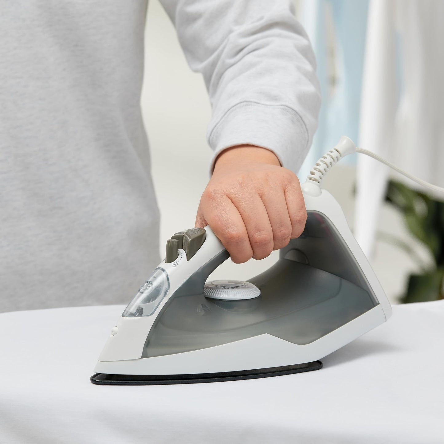 1200W 10” Steam Iron with Non-Stick Soleplate, Auto Shut-Off, Anti-Drip, 6.5Ft C6