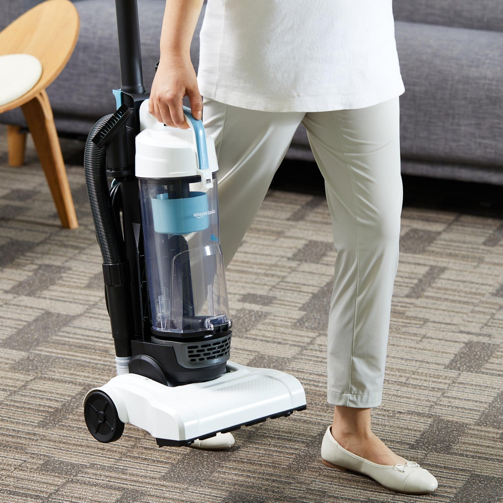 Lightweight Bagless Vacuum Cleaner for Carpet & Hard Floors, Washable Filter, To2