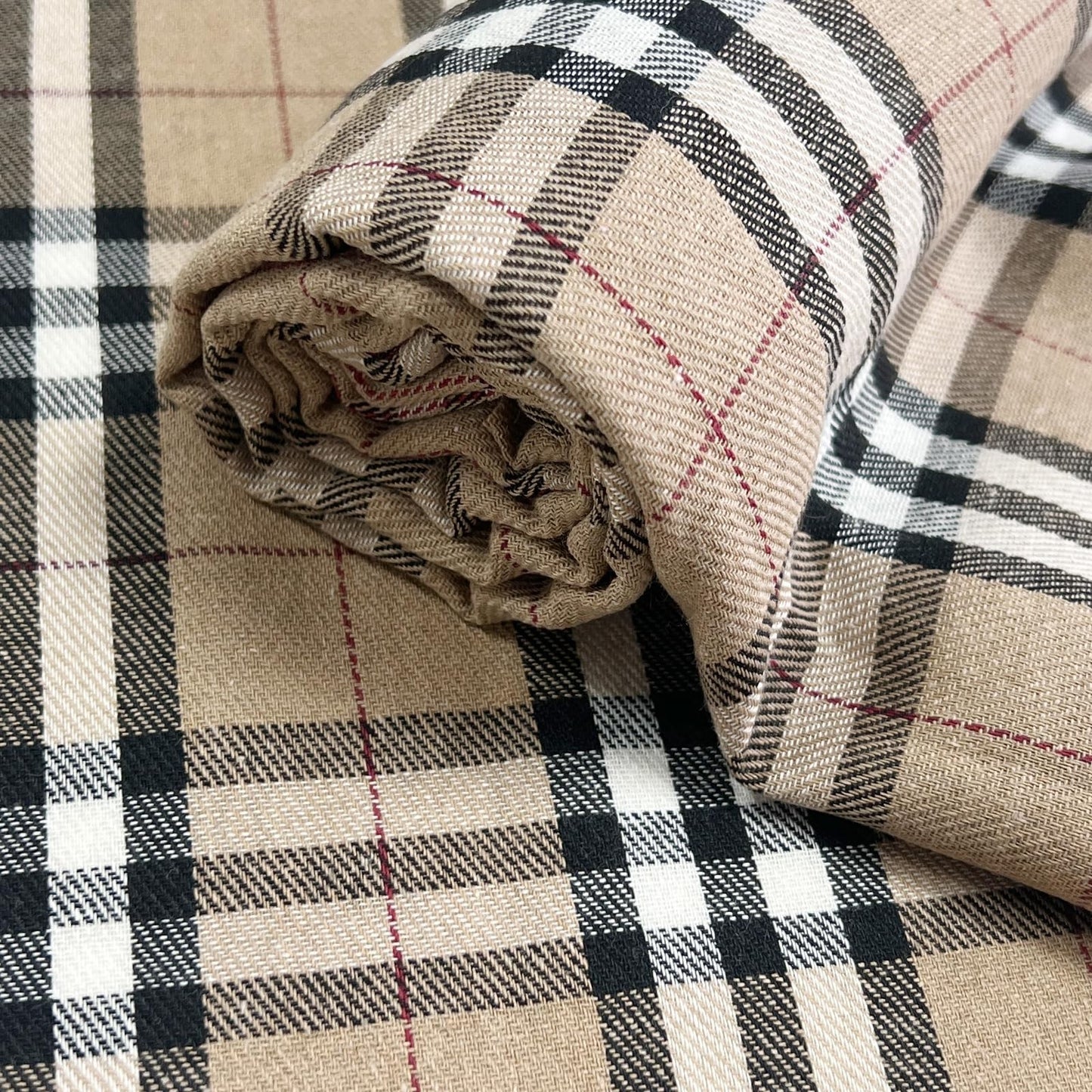 1 Yard Plaid Gingham Fabric by the Yard, Checkered Tartan Poly-Cotton Material f1