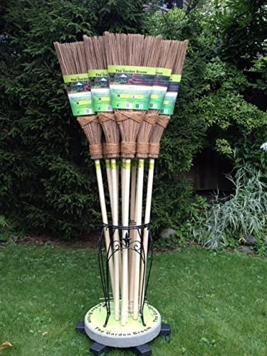 Heavy-Duty Garden Broom for Leaves & Debris - Outdoor Cleaning Tool, Durable Des3