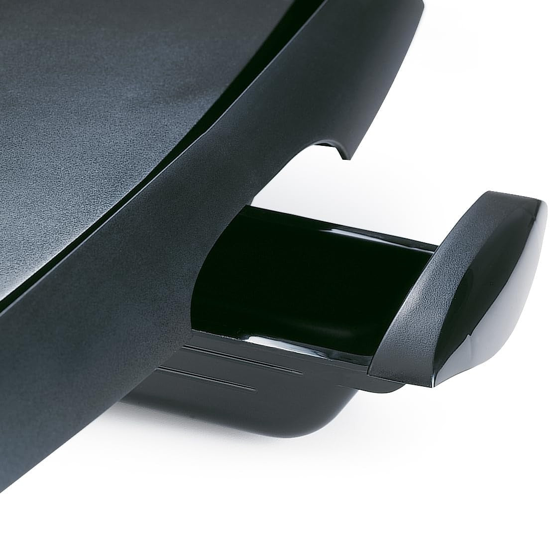 Cool-Touch Electric Griddle, Large Non-Stick Cooking Surface, Tilt 'n Drain Desi3