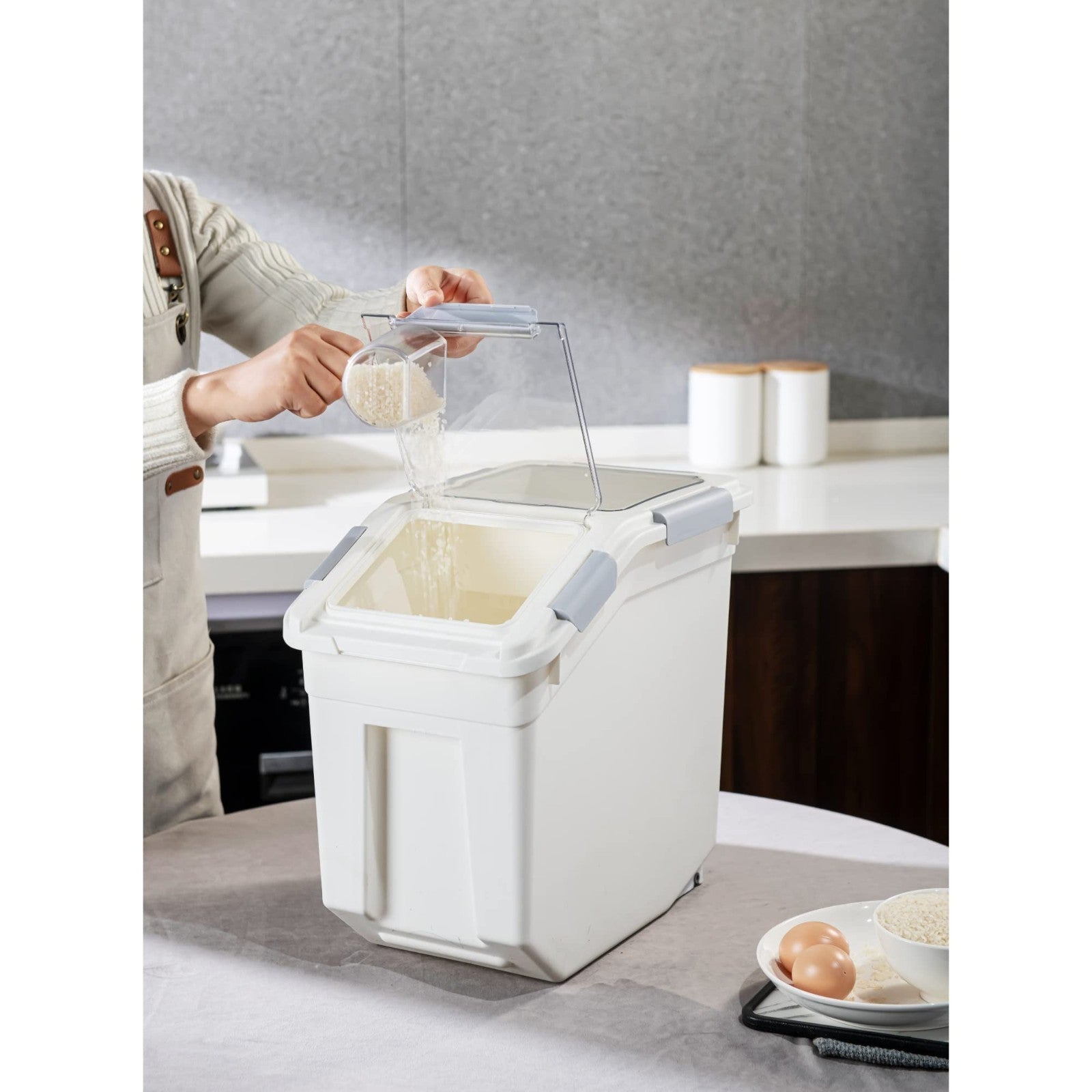 33L Rice Storage Container with Measuring Cup, BPA Free, for Grains & Pet Food4