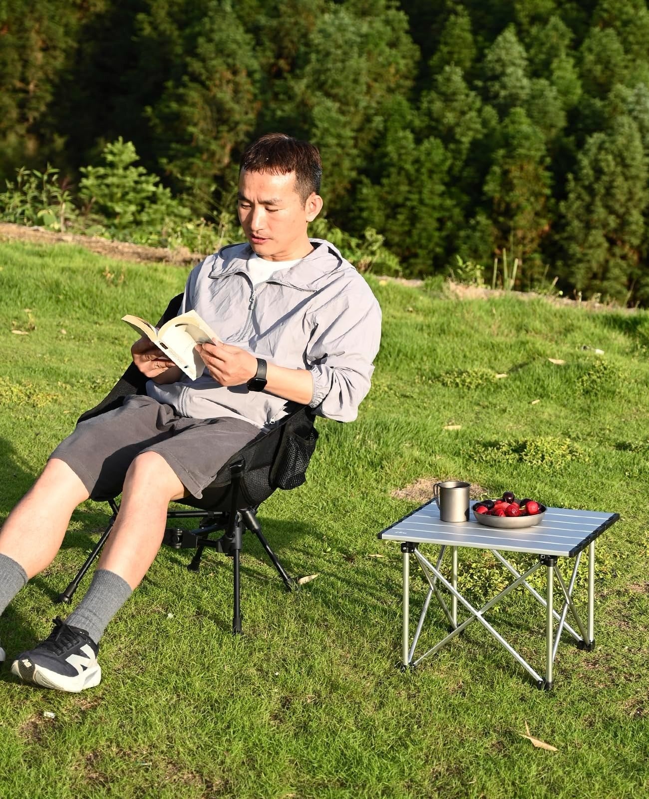 Ultralight Portable Folding Camping Table with Carry Bag - Compact & Durable4