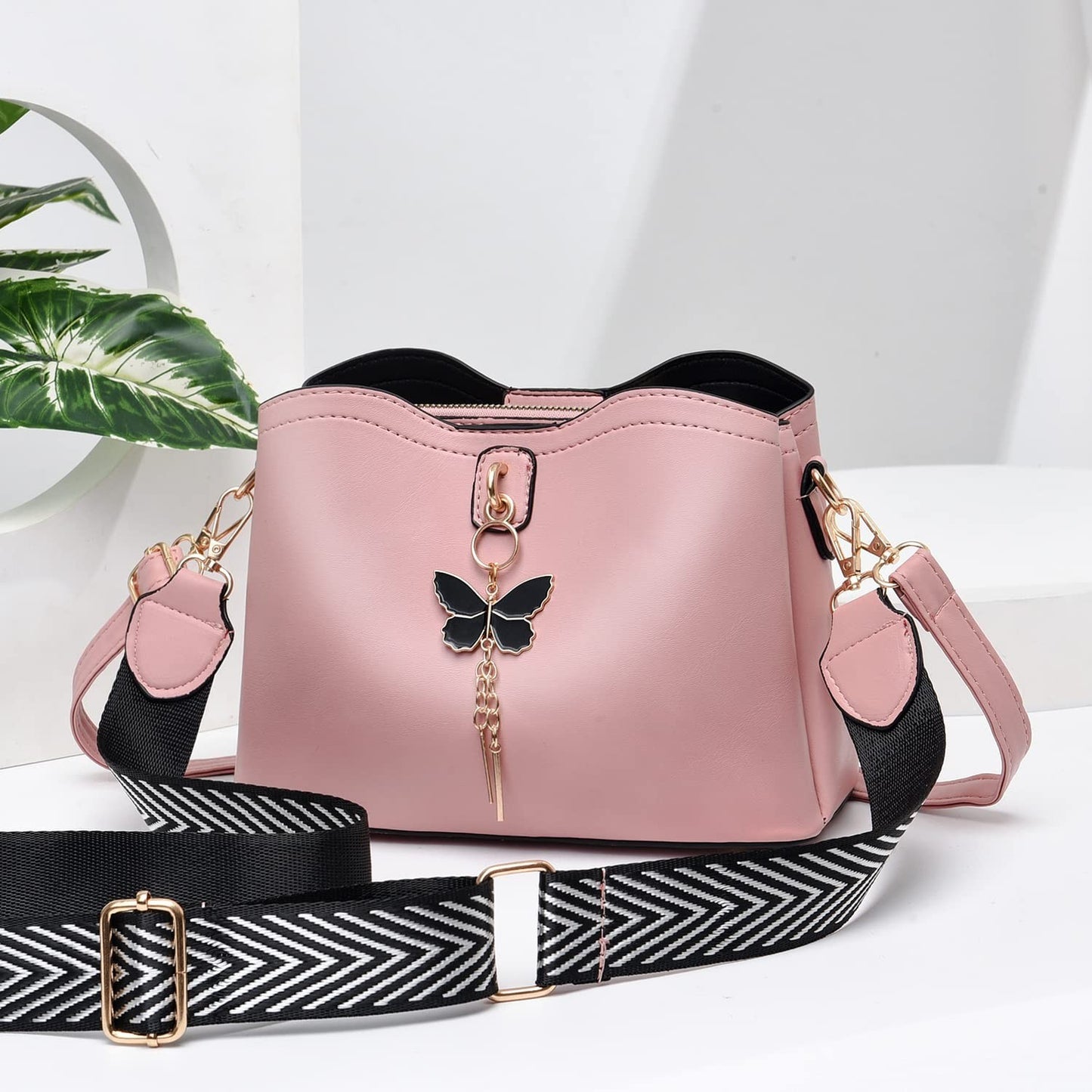 Stylish Lightweight Crossbody Bag for Women & Teens - Fashionable Handbag Purse7