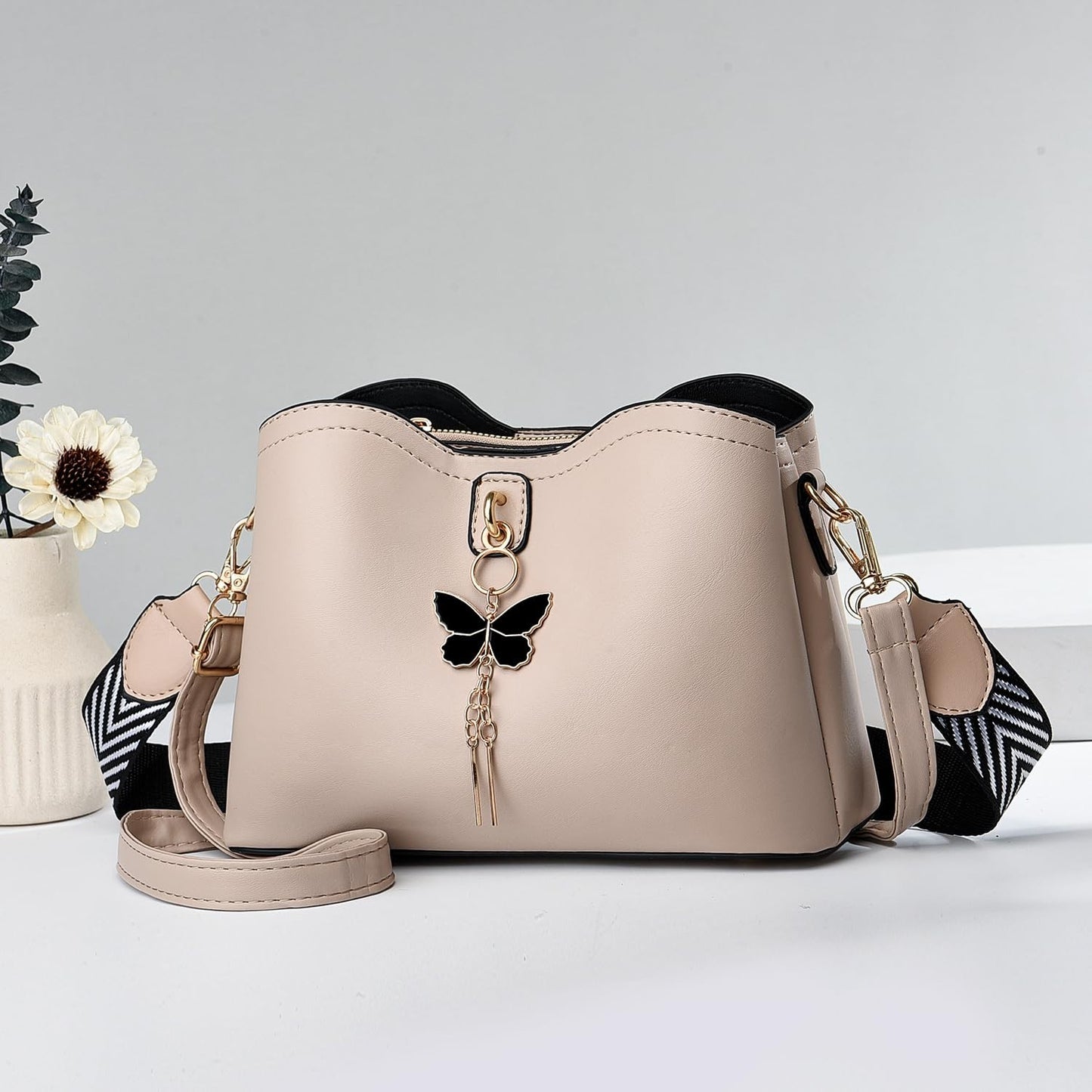 Stylish Lightweight Crossbody Bag for Women & Teens - Fashion Handbag Purse2