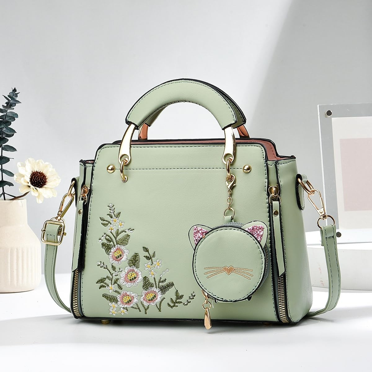 Stylish Women's Crossbody Handbags, Top Handle Satchel & Small Tote Bags4