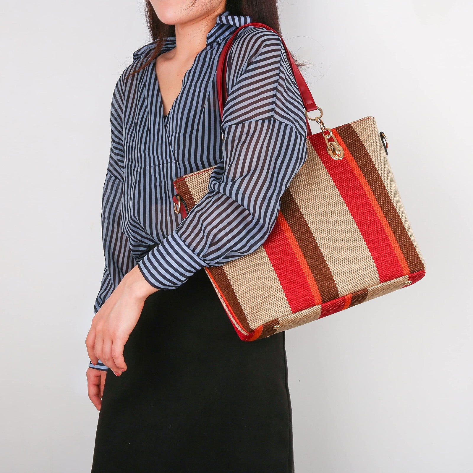 Designer Handbags for Women - Satchel, Shoulder Tote & Top Handle Purse2