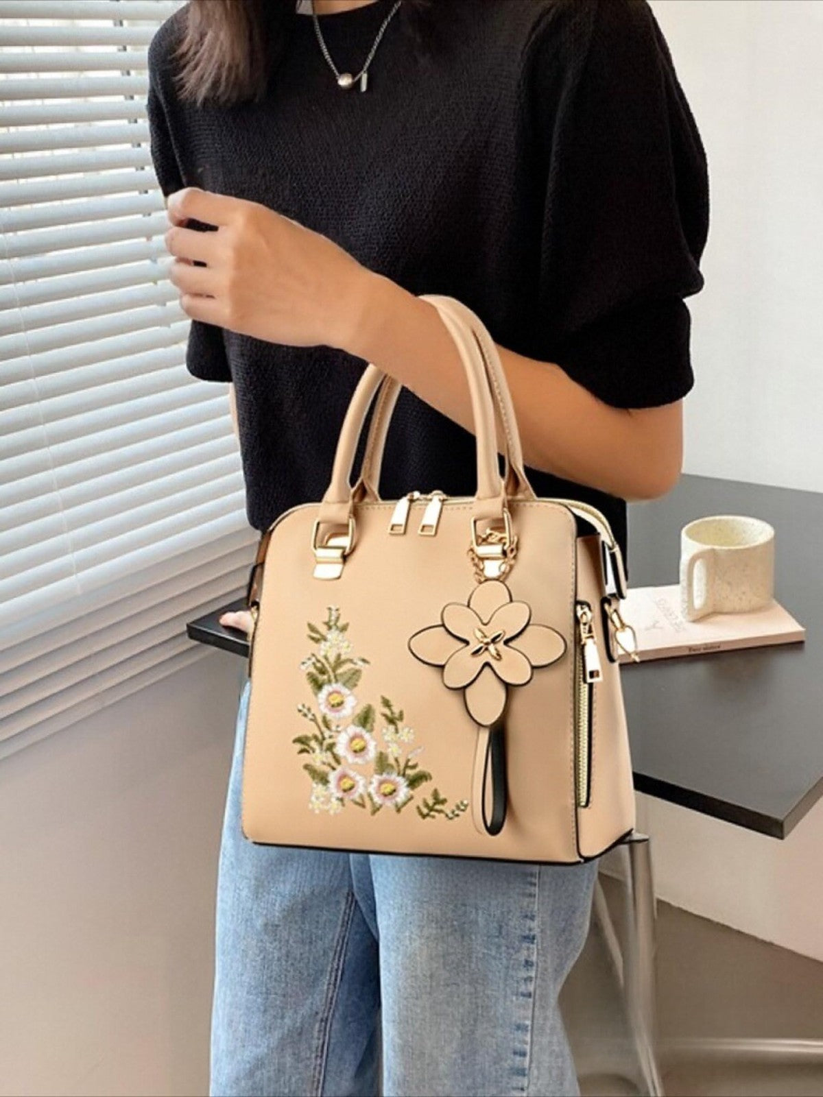 Vintage Embroidered Crossbody Purses for Women - Stylish Satchel Handbags2