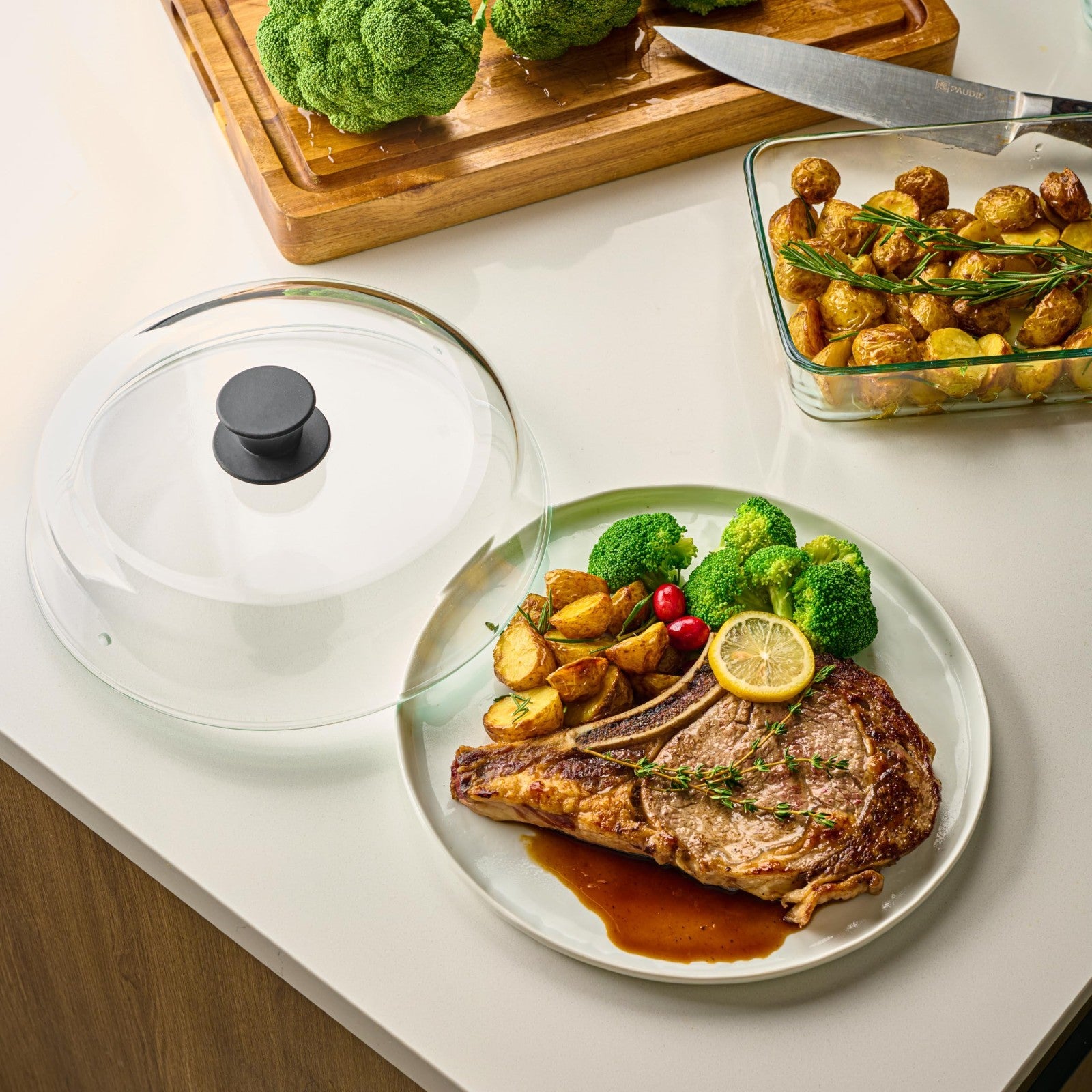10" Glass Microwave Splatter Cover   BPA Free, Dishwasher Safe, Easy Grip Lid2