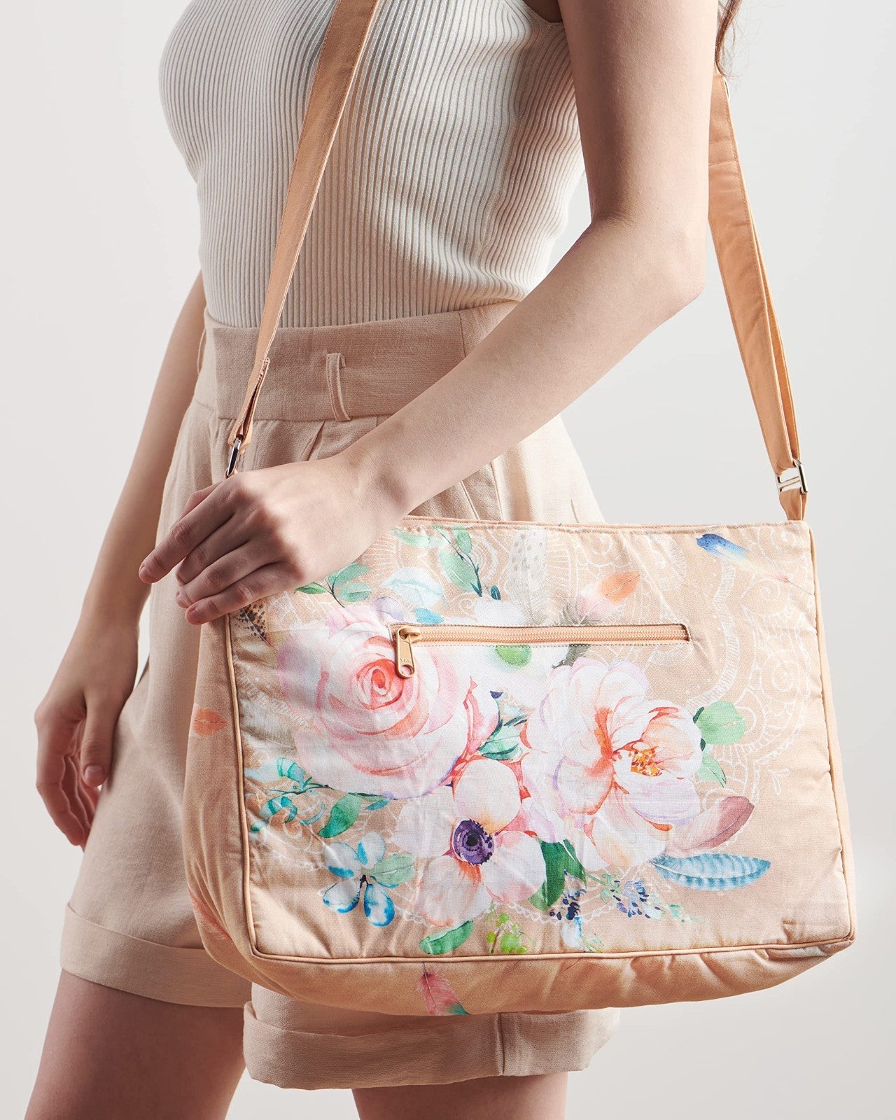 Stylish Women's Cotton Shoulder Bag   Versatile Handbag for Everyday Use2