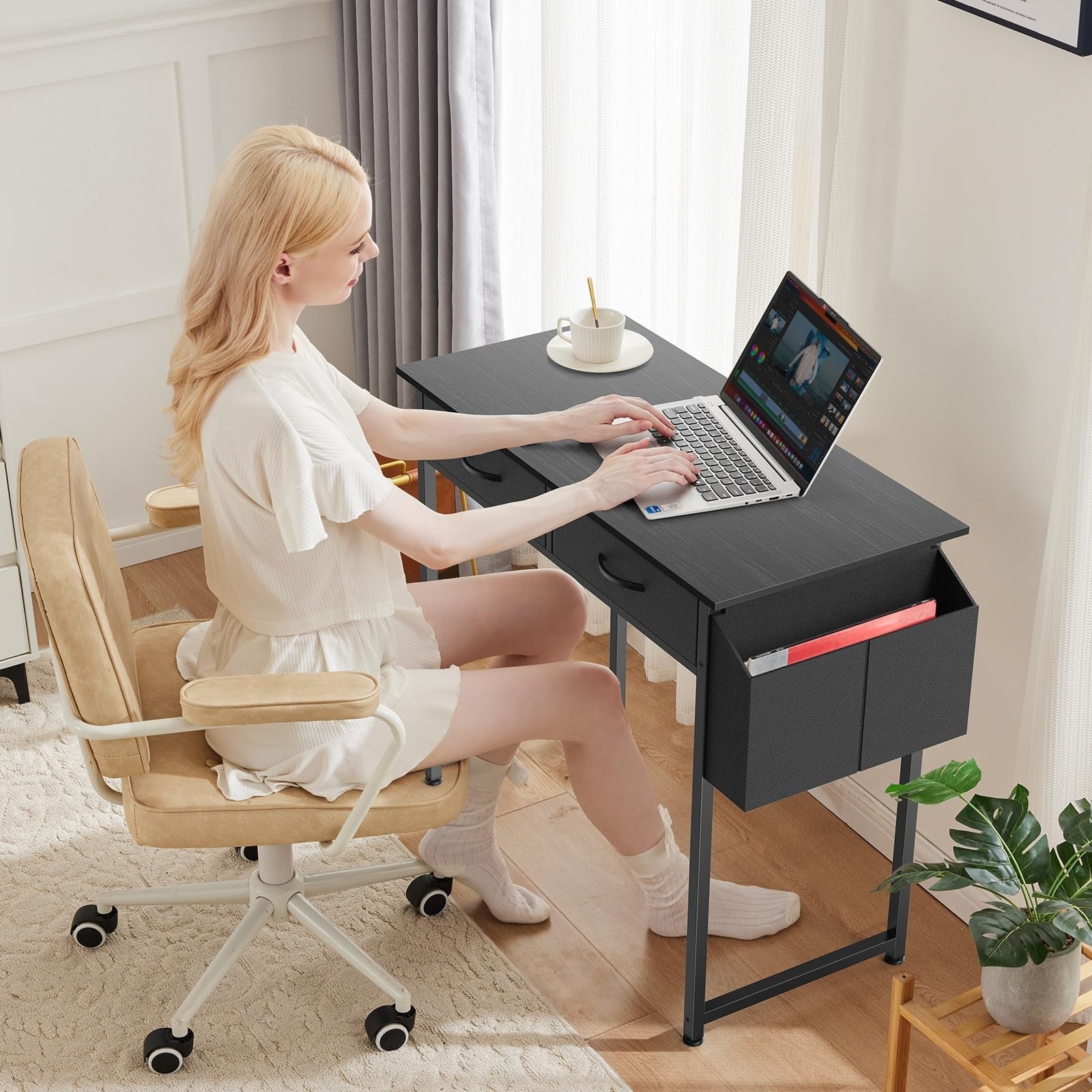 32" Home Office Computer Desk with Drawers, Gaming Writing Table, Adjustable Fee2