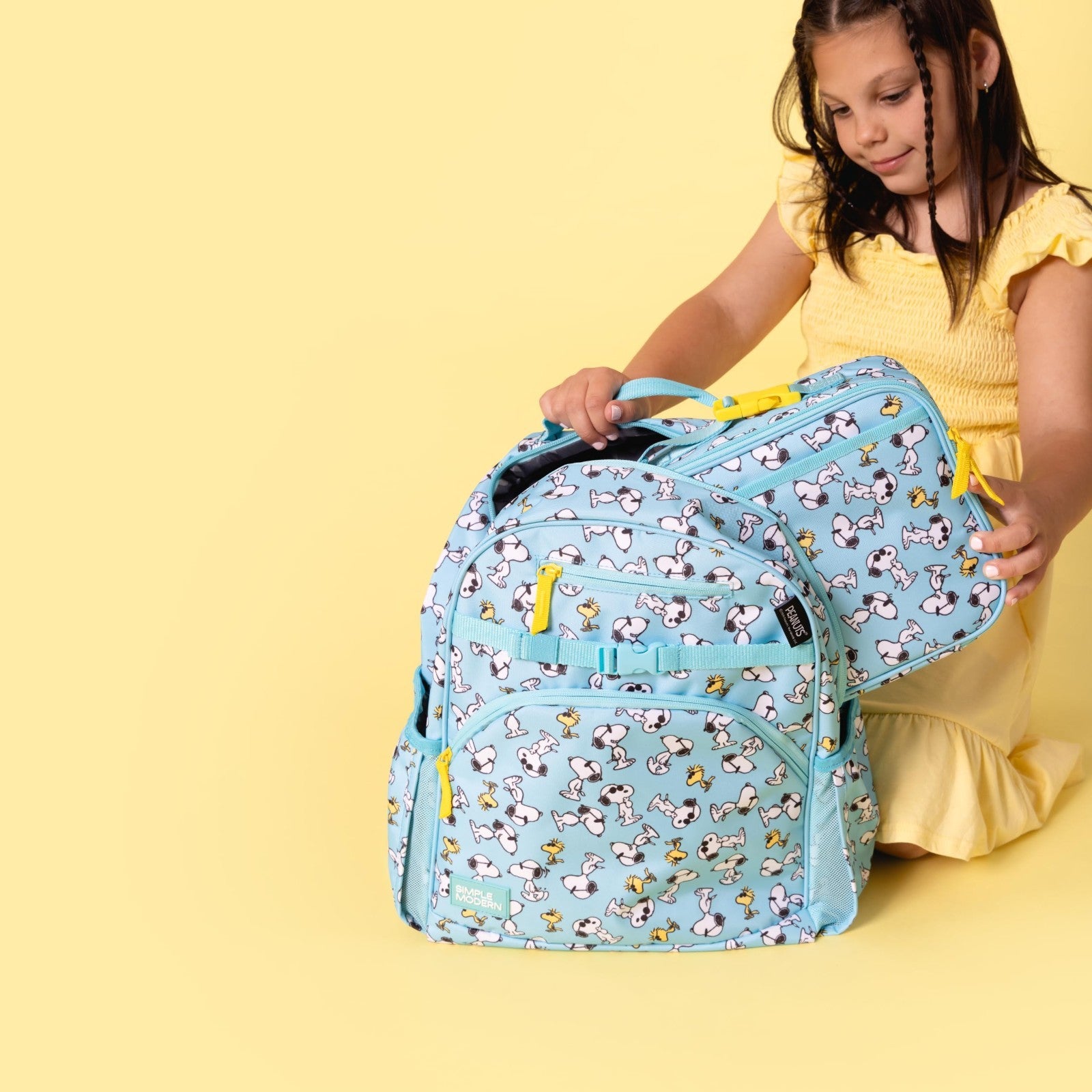 Kids School Backpack 18L   Peanuts Design, Perfect for Girls & Boys, Durable & L6