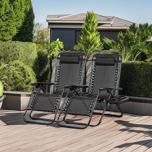 Set of 2 Adjustable Zero Gravity Lounge Chairs   Relaxing Patio Recliners with P2