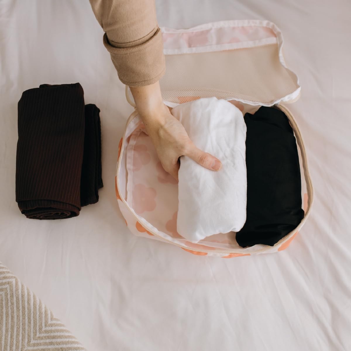 6-Piece Packing Cubes Set for Travel, Large Organizer for Suitcase & Luggage2