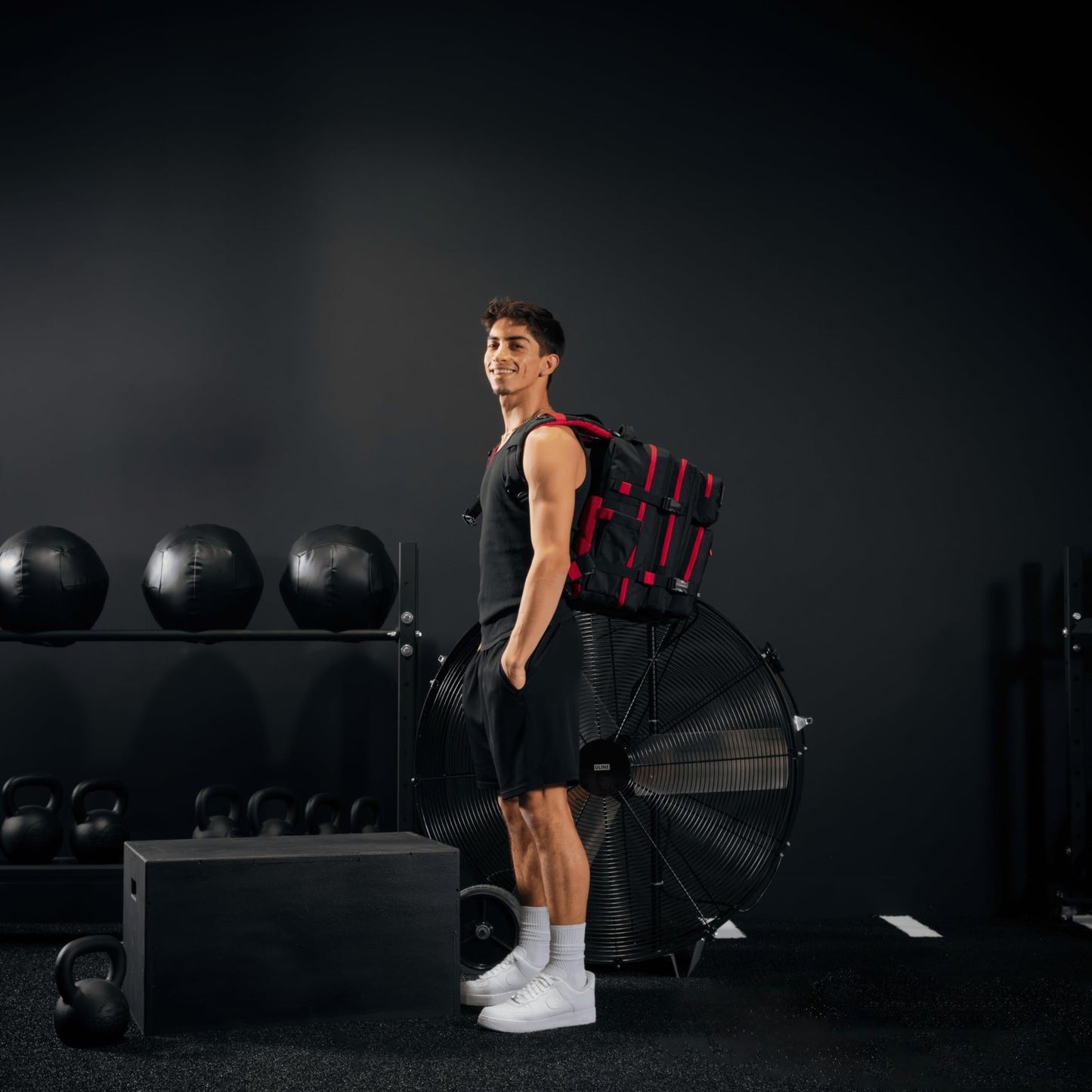Durable 35L Waterproof Gym Backpack   MOLLE Webbing, Laptop Pocket, 1000D Oxford7