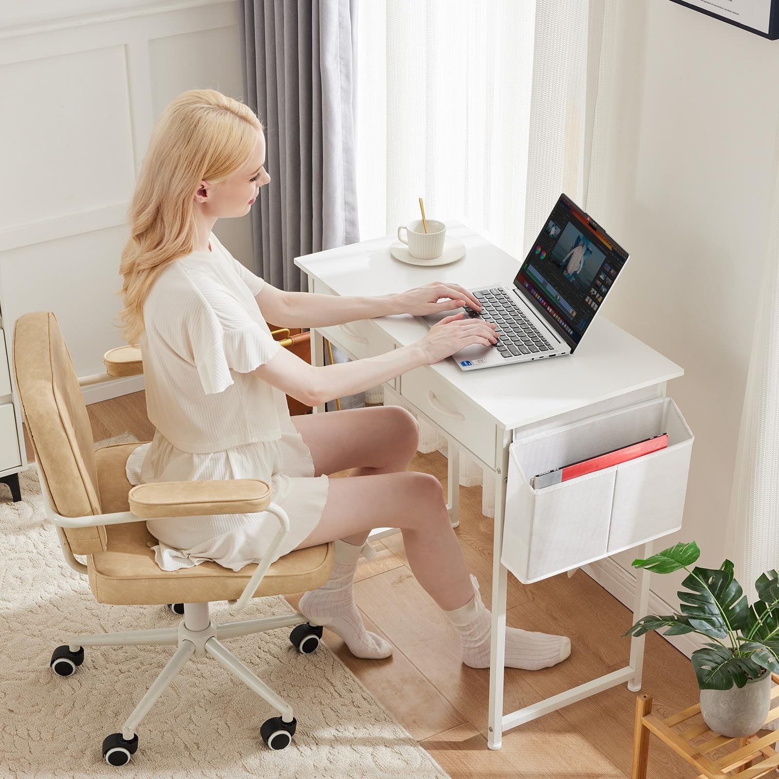 32" Home Office Computer Desk with Drawers, Gaming Writing Table, Storage Bag &1