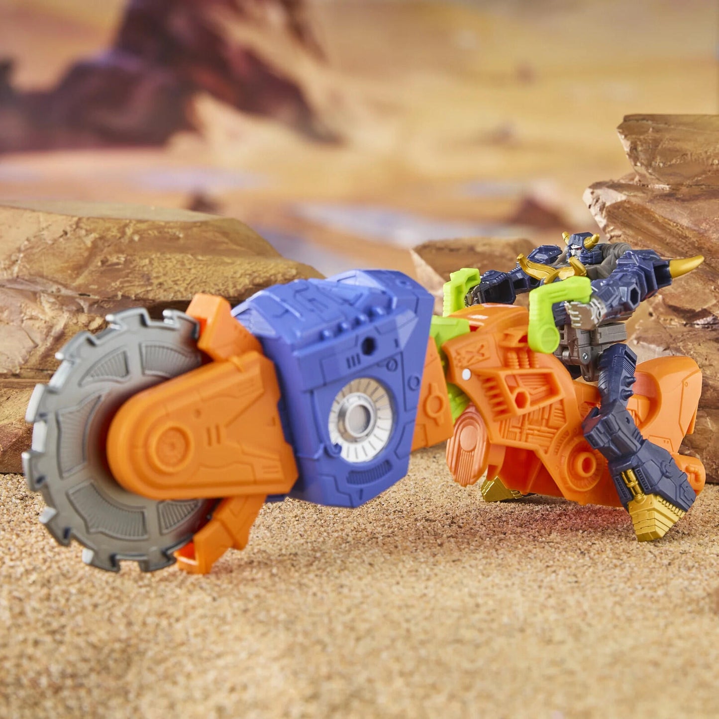 Toys CYBERWORLD Scorponok Strike Battle Converting Action Figure Playset, Stocki